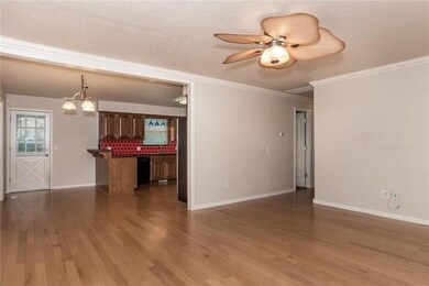 915 NW 7th St, Bentonville, AR 72712 - photo 5