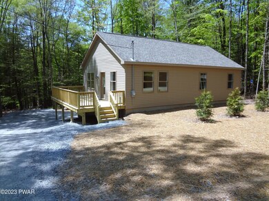 939 Hibernation Rd, Lake Ariel, PA 18436 - photo 2