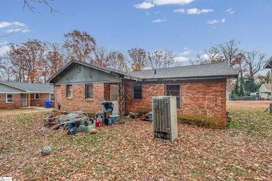 209 Elder St unit 211 Elder St, Greenville, SC 29607 - photo 5