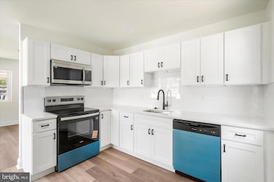 1306 Wilson Point Rd, Middle River, MD 21220 - photo 7