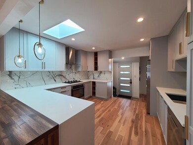 4011 Owl Dr, Rolling Meadows, IL 60008 - photo 2