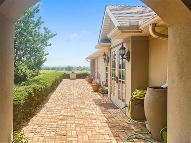 3112 Harris St, Gainesville, TX 76240 - photo 3