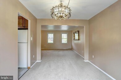 15605 Darwin Ct, Laurel, MD 20707 - photo 7