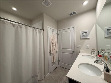 1204 Port Blue Way, Lady Lake, FL 32159 - photo 5