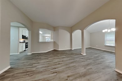 3701 Oak Crossing Dr, Pearland, TX 77581 - photo 3