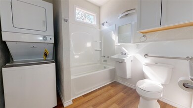 9325 Grady St, Houston, TX 77016 - photo 5