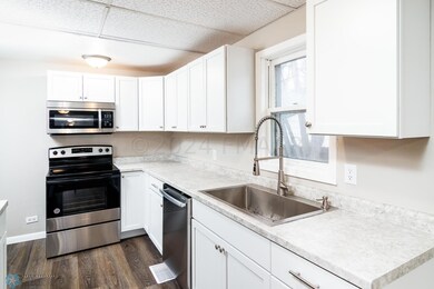 1017 14th St S, Fargo, ND 58103 - photo 5