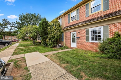 4 Stonegate Village, Quakertown, PA 18951 - photo 2