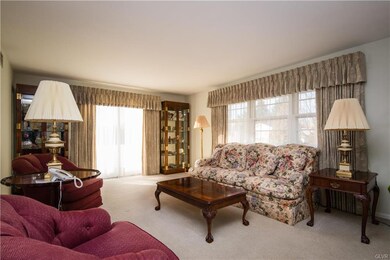 5854 Shepherd Hills Ave, Allentown, PA 18106 - photo 3