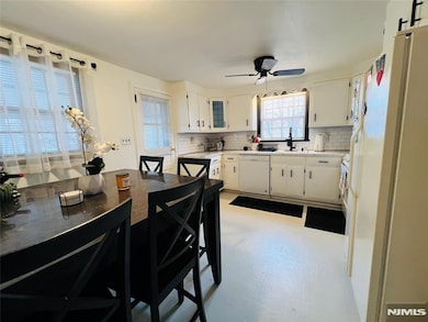 326 4th St unit 1, Saddle Brook, NJ 07663 - photo 4