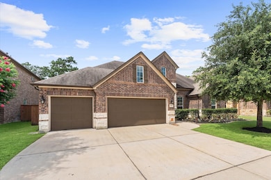 Spacious 3 car garage & driveway