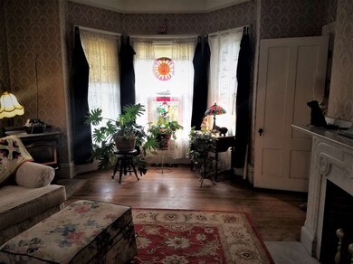 57 Atkinson St, Bellows Falls, VT 05101 - photo 6