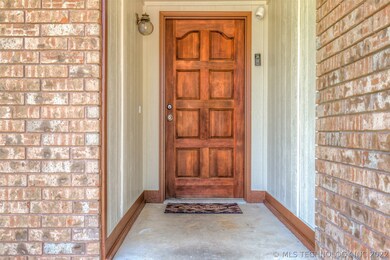 1815 W Laredo Place, Broken Arrow, OK 74012 - photo 4