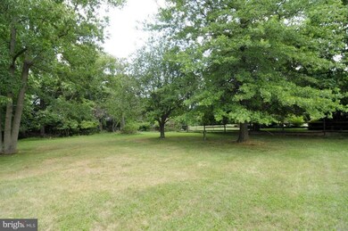 8041 Murphy Rd, Fulton, MD 20759 - photo 4