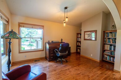 20106 Crystal Mountain Ln, Bend, OR 97702 - photo 5