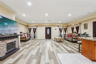 204 E 121st St, Los Angeles, CA 90061 - photo 2