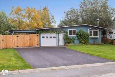 Exterior Front_1088-SMALL
