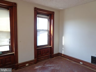 25 S 3rd St, Reading, PA 19602 - photo 6