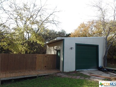 942 County Road 4804, Copperas Cove, TX 76522 - photo 2