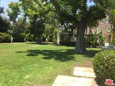 901 Benedict Canyon Dr, Beverly Hills, CA 90210 - photo 3