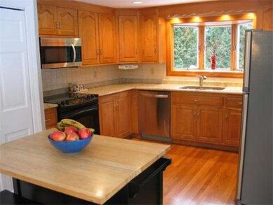 43 Golden Ball Rd, Weston, MA 02493 - photo 5