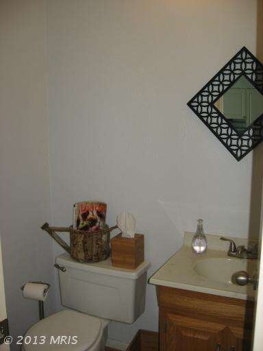 8 Killadoon Ct, Lutherville Timonium, MD 21093 - photo 6