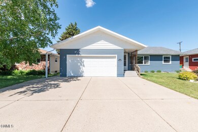1034 N 29th St MLS-33