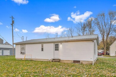 119 S High St, Caledonia, OH 43314 - photo 6