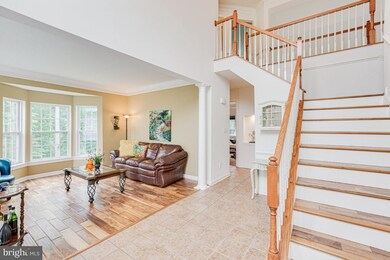 492 Crusader Dr, Sykesville, MD 21784 - photo 4