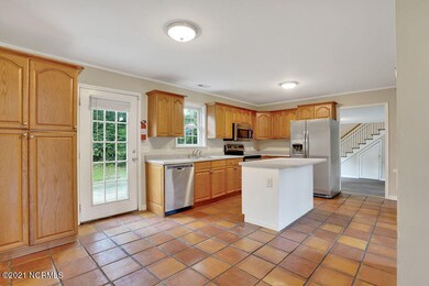 6425MyrtleGroveRoad-07