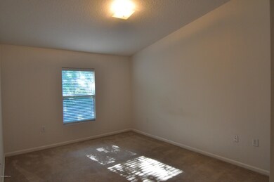 5201 Playpen Dr unit 12, Jacksonville, FL 32210 - photo 5