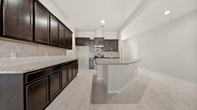 360 Kendall Crest Dr, Alvin, TX 77511 - photo 4