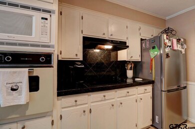 4628 4628 Chad Dr, Tyler, TX 75703 - photo 5