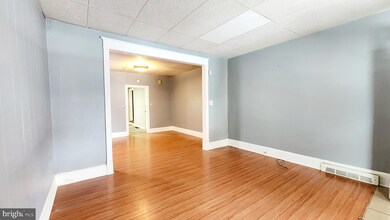 511 Locust St, Reading, PA 19604 - photo 3