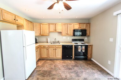 3 Thatcher Dr, Altamont, NY 12009 - photo 5