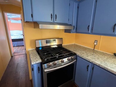 2050 W Dunlap Ave unit B136, Phoenix, AZ 85021 - photo 4