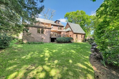 207 Crosby St, Arlington, MA 02474 - photo 5