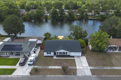 7029 Blache Ct, Jacksonville, FL 32210 - photo 2