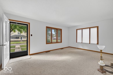 1040 S 5th St, Clinton, IN 47842 - photo 6