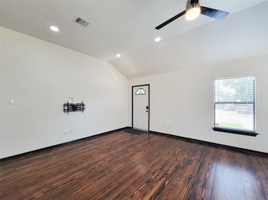 1904 Davis St, Houston, TX 77026 - photo 3