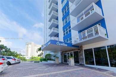 Carlton Tower unit 9E, Fort Lauderdale, FL 33304 - photo 4