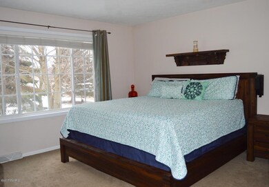 413 Anderson Dr, Wayland, MI 49348 - photo 5