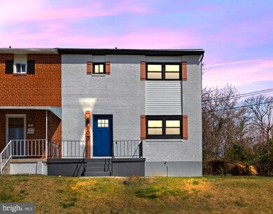 800 Bobby Rd, Catonsville, MD 21228 - photo 2