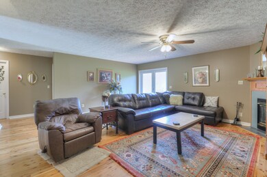 329 Shelton Rd, Manchester, TN 37355 - photo 5