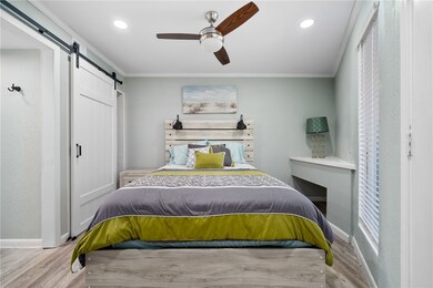 Bedroom with ceiling fan