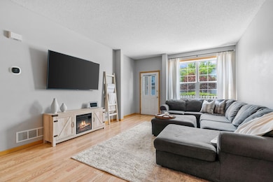 11861 85th Place N, Maple Grove, MN 55369 - photo 6