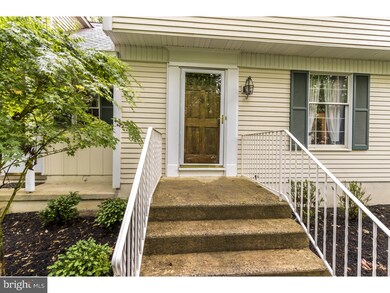 2 Clarks Gap Ct, Medford, NJ 08055 - photo 3