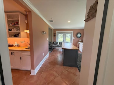 Front Enrty into Kitchen