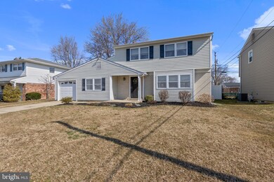 2621 Heritage Farm Dr, Wilmington, DE 19808 - photo 2