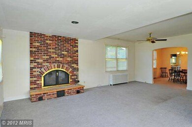 117 Stonewall Rd, Catonsville, MD 21228 - photo 6